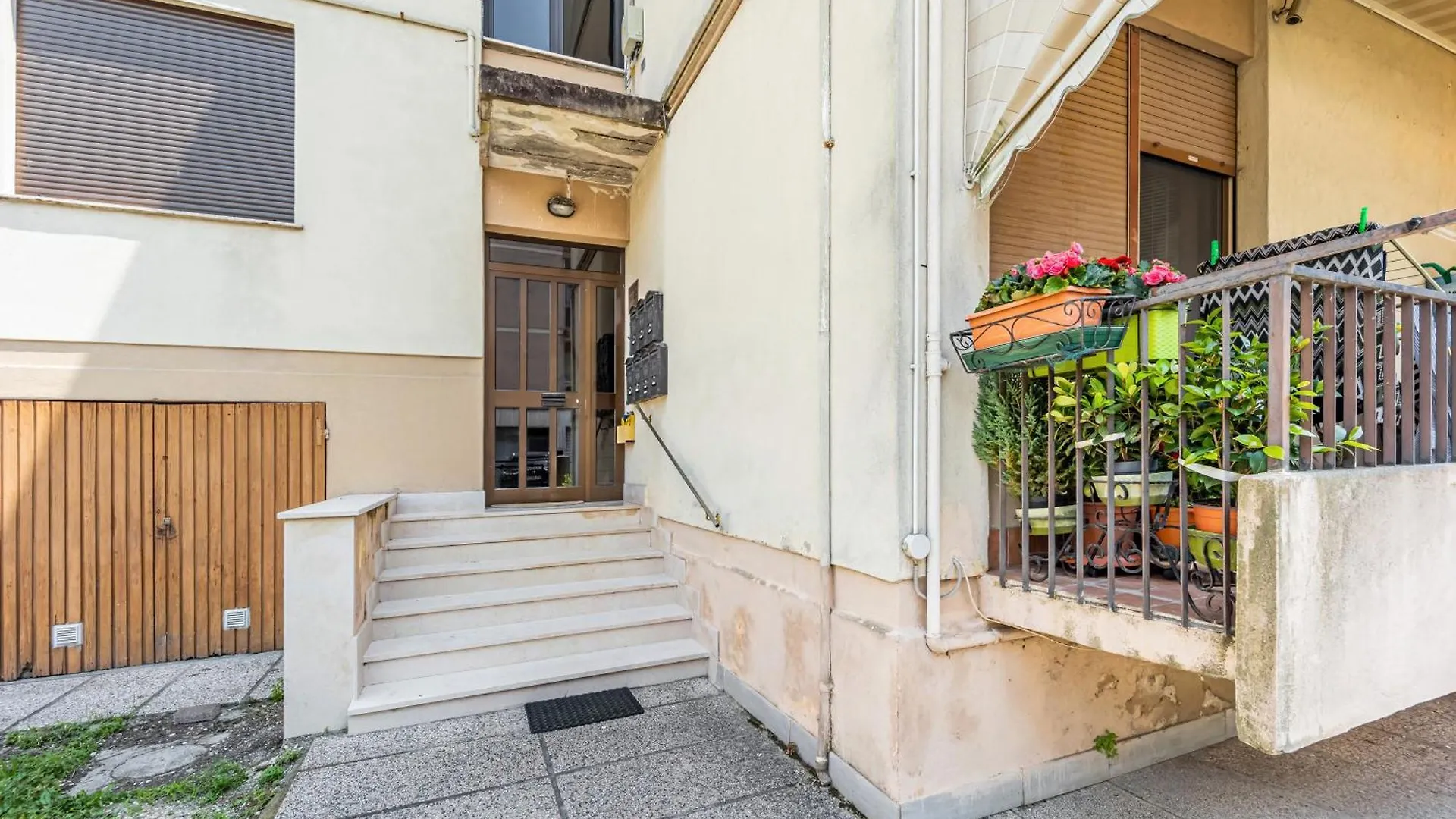 Cozy Apartment Near Venice With Balcony! 坎帕尔托 意大利